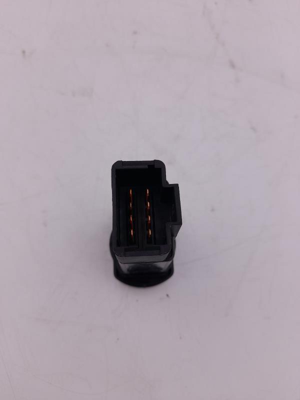 Bouton de warning DACIA SANDERO 1 Diesel - 1