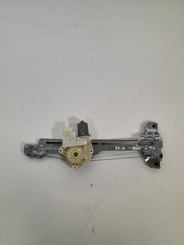 Alzacristalli elettrico posteriore sinistro PEUGEOT 308 2 SW PHASE 1 BREAK Diésel - 1
