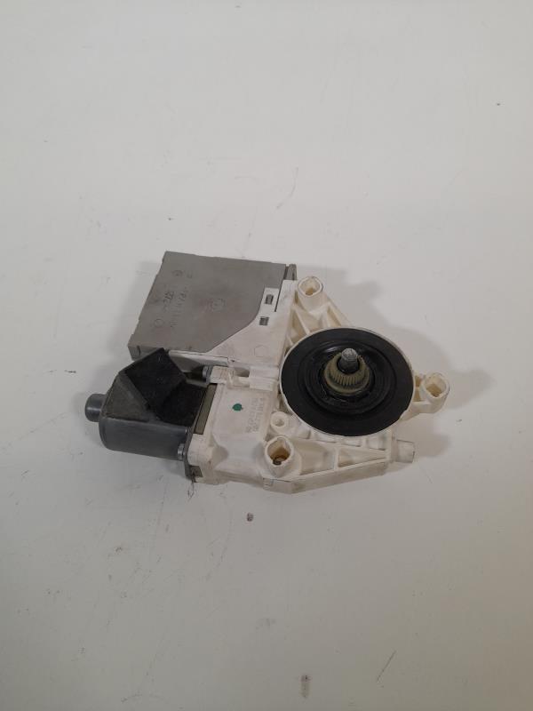 Motore alzacristalli anteriore destro AUDI A3 2 PHASE 1 Diésel - 1