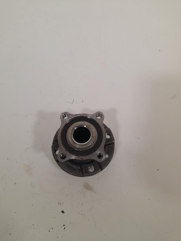 Mozzo posteriore destro RENAULT TWINGO 3 PHASE 1 Gasolina - 1