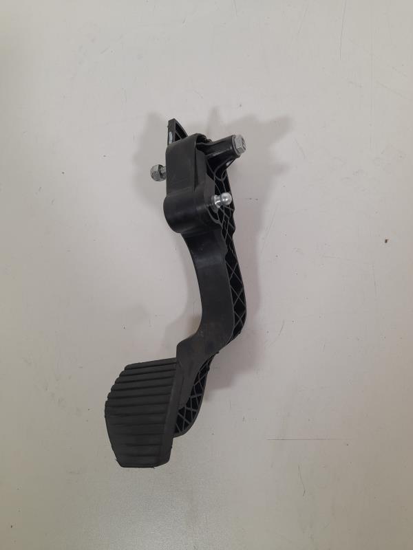 Pedale d'embrayage CITROEN C4 CACTUS Essence - 1