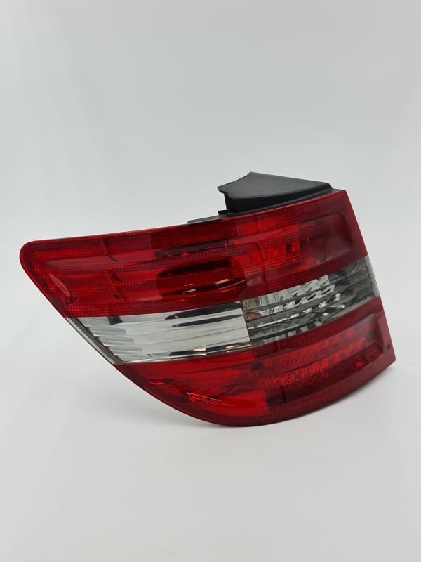 Fanale posteriore principale sinistro (luci) MERCEDES CLASSE B 245 PHASE 2 Diésel - 1