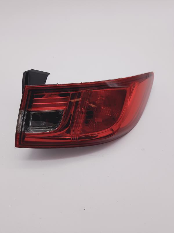 Fanale posteriore principale destro (luci) RENAULT CLIO 4 PHASE 1 Diésel - 1
