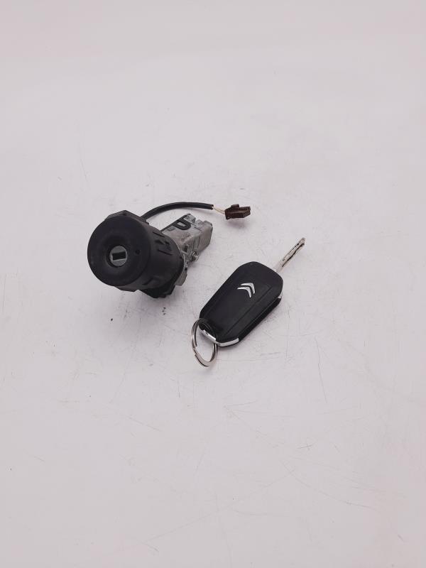 Neiman CITROEN C4 CACTUS Essence - 1