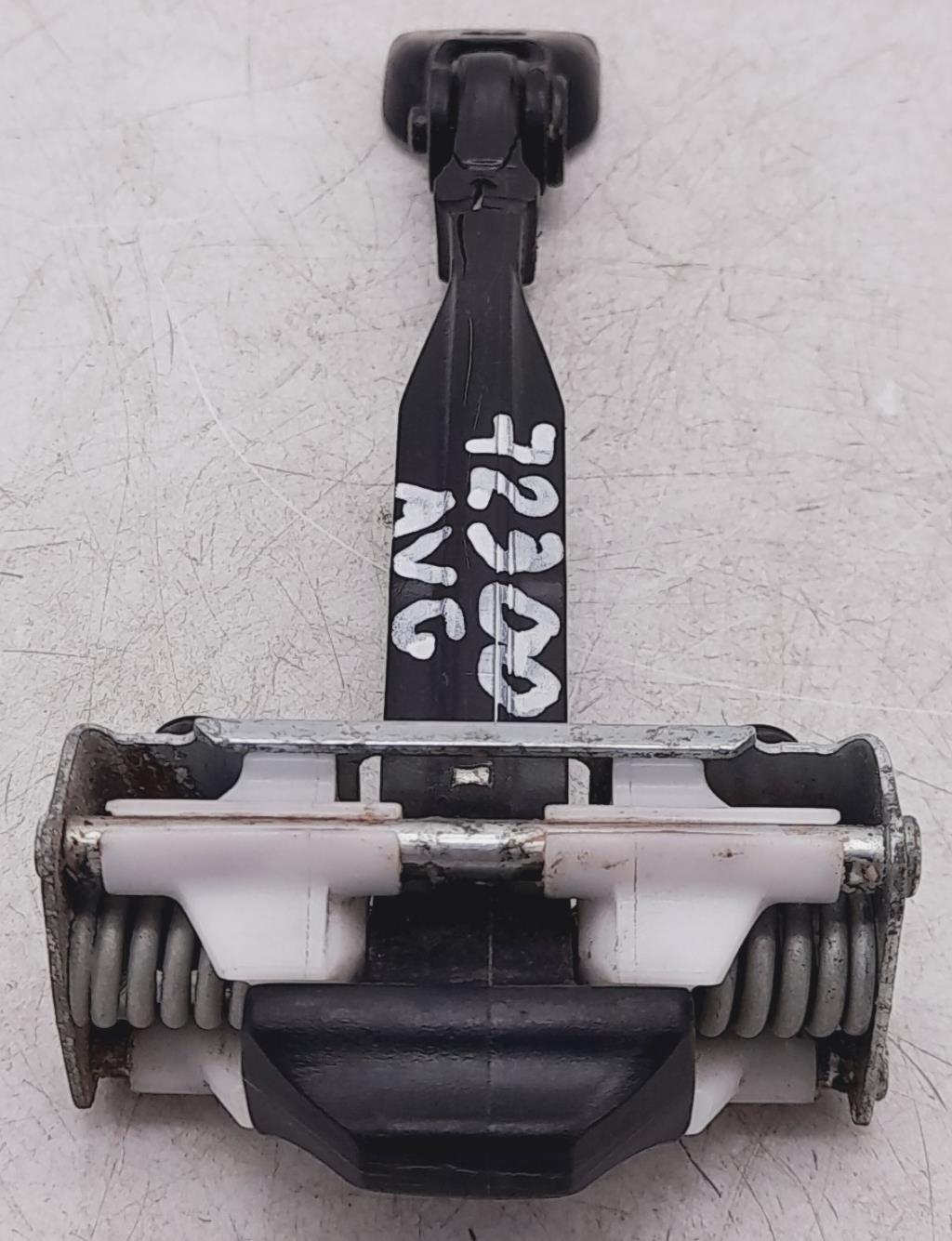 Arresto portiera anteriore sinistra FORD FIESTA 7 Gasolina - 1