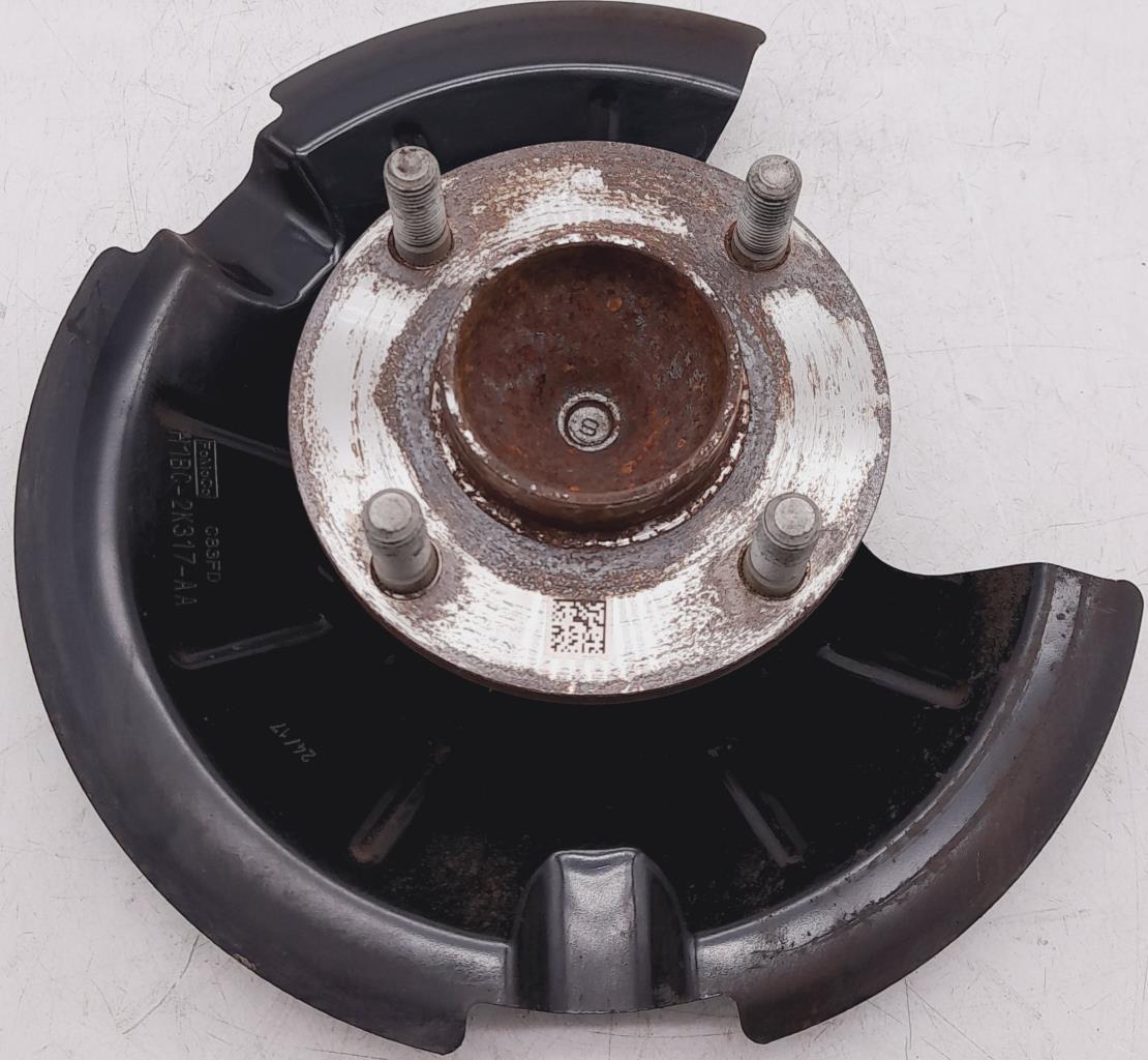 Mozzo posteriore sinistro FORD FIESTA 7 Gasolina - 1