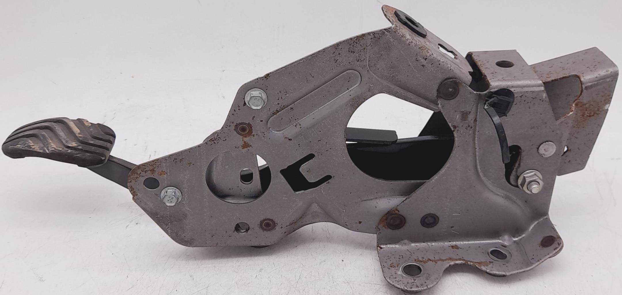 Pedale del freno NISSAN QASHQAI 2 PHASE 1 Diésel - 1