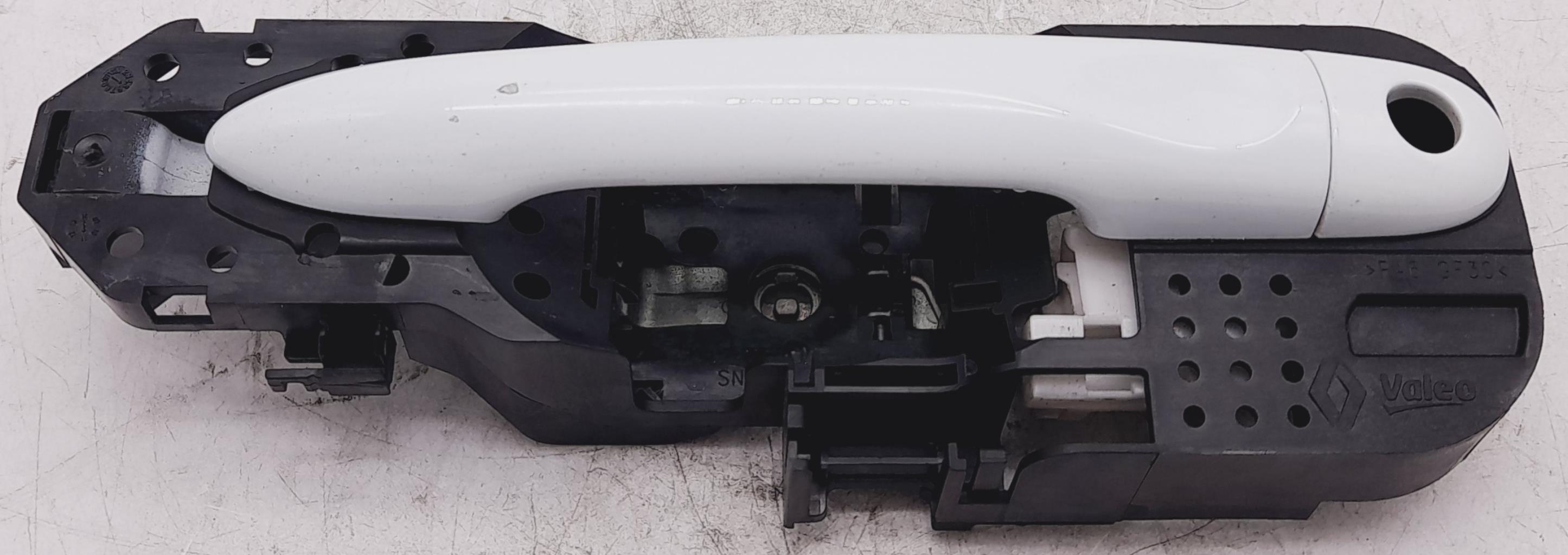 Maniglia portiera anteriore sinistra RENAULT MEGANE 3 PHASE 1 COUPE Gasolina - 1