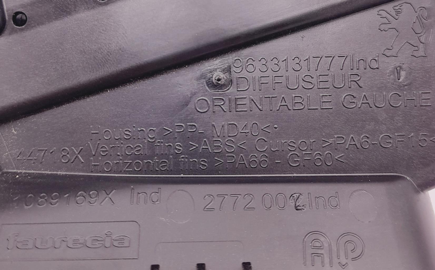 Bocchetta aerazione cruscotto anteriore sinistra PEUGEOT 2008 1 PHASE 1 Gasolina - 1