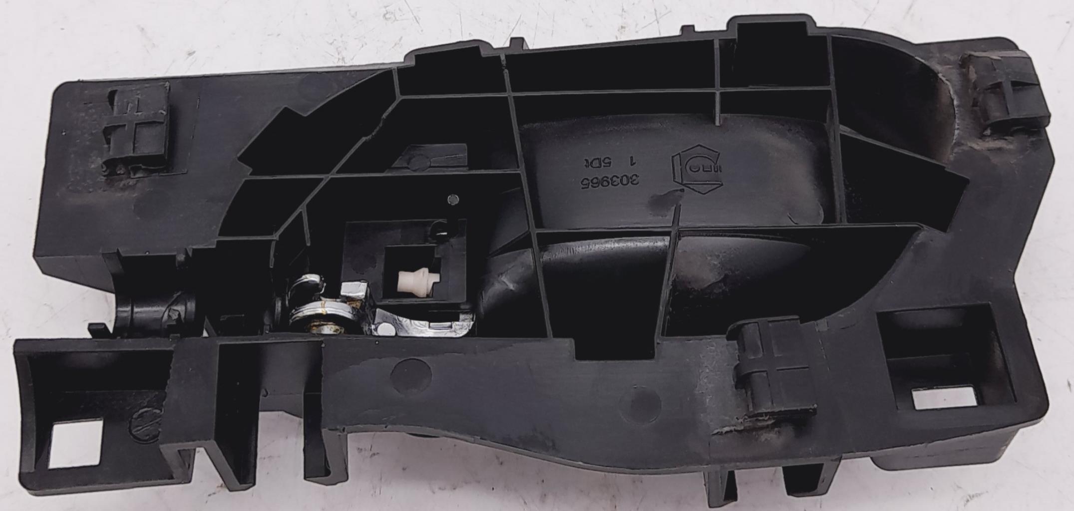 Maniglia interna posteriore destra PEUGEOT 2008 1 PHASE 1 Gasolina - 1