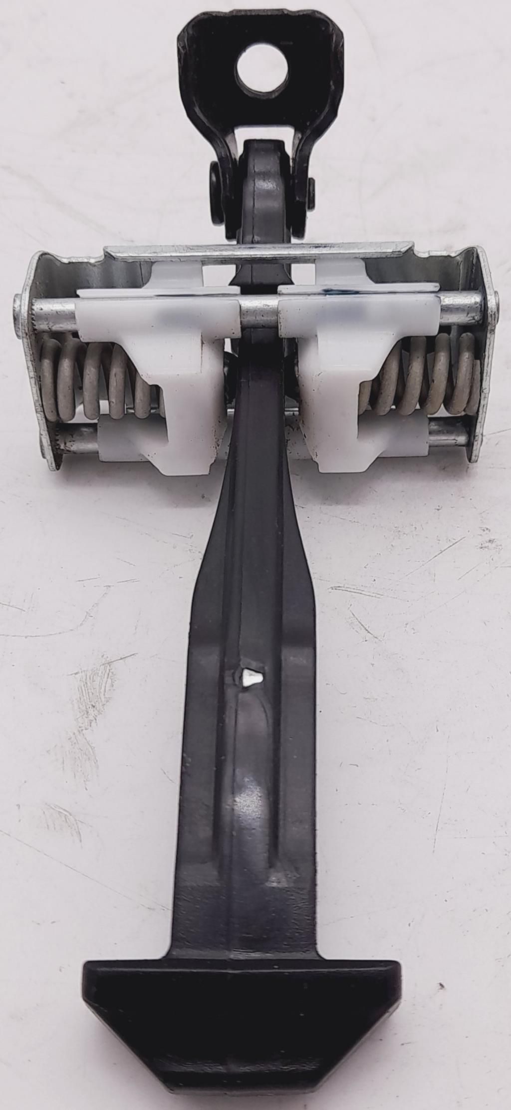 Arresto portiera posteriore destra FORD FOCUS 4 PHASE 1 Gasolina/Híbrido - 1