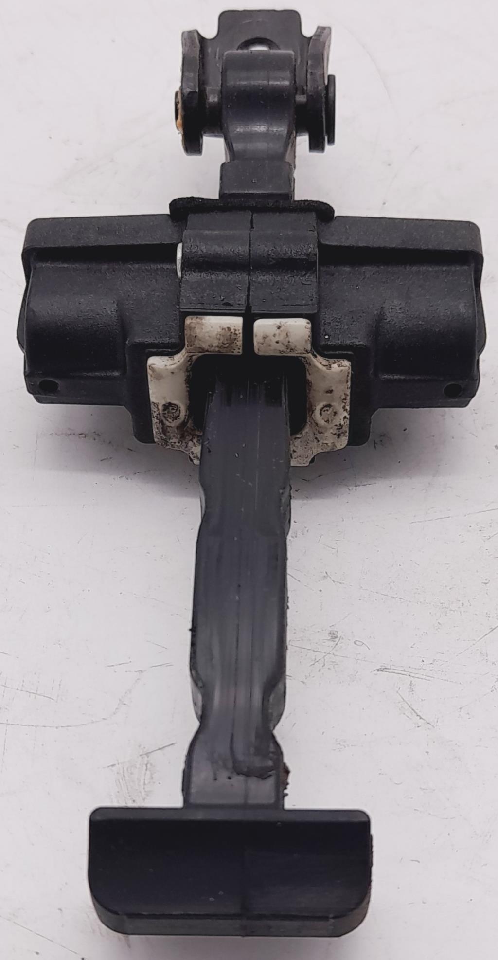Arresto portiera posteriore destra RENAULT CLIO 4 PHASE 2 Diésel - 1