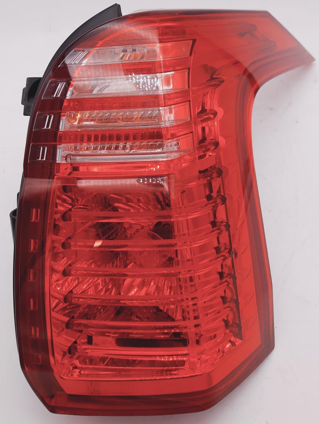 Fanale posteriore principale destro (luci) PEUGEOT 5008 1 PHASE 2 Diésel - 1