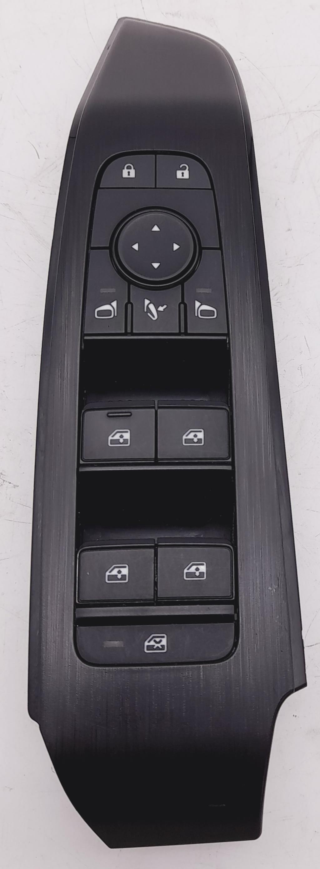 Interruttore lavacristalli anteriore sinistro NISSAN QASHQAI 3 Gasolina/Híbrido - 1