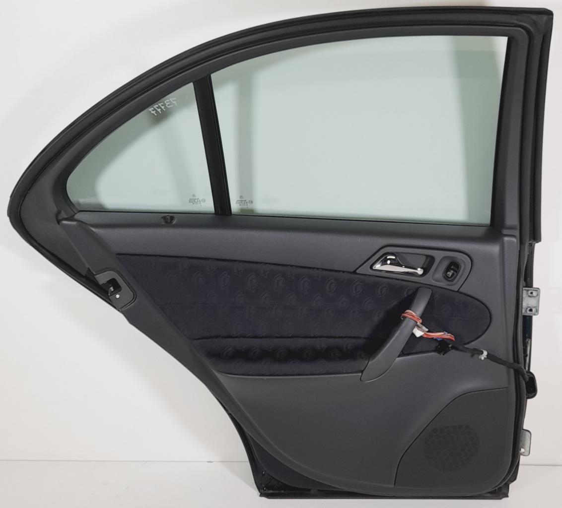 Portiera posteriore sinistra MERCEDES CLASSE C 203 PHASE 1 Diésel - 1