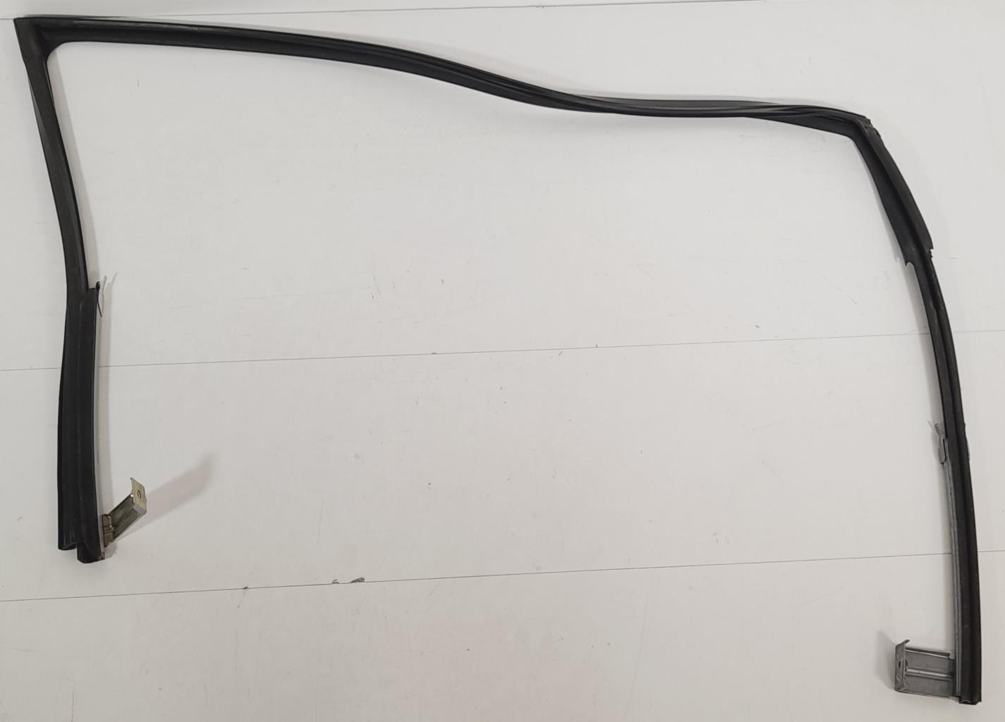 Guarnizione sportello anteriore destro RENAULT KADJAR PHASE 1  - 1