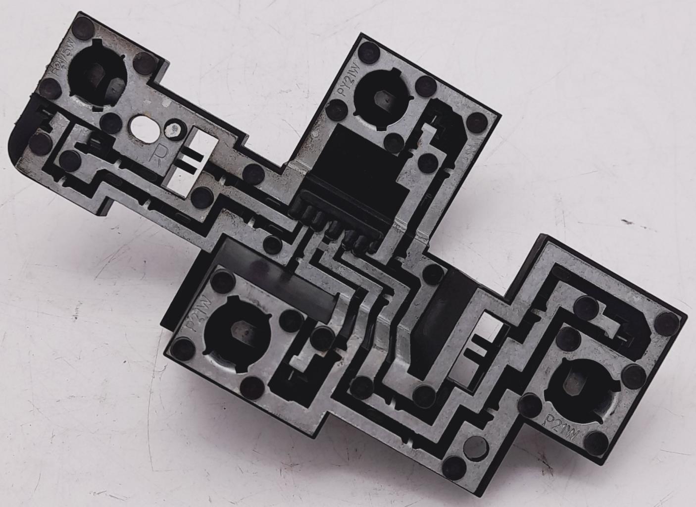 Base portalampade fanale posteriore sinistro RENAULT LAGUNA 3 PHASE 3 BREAK  - 1