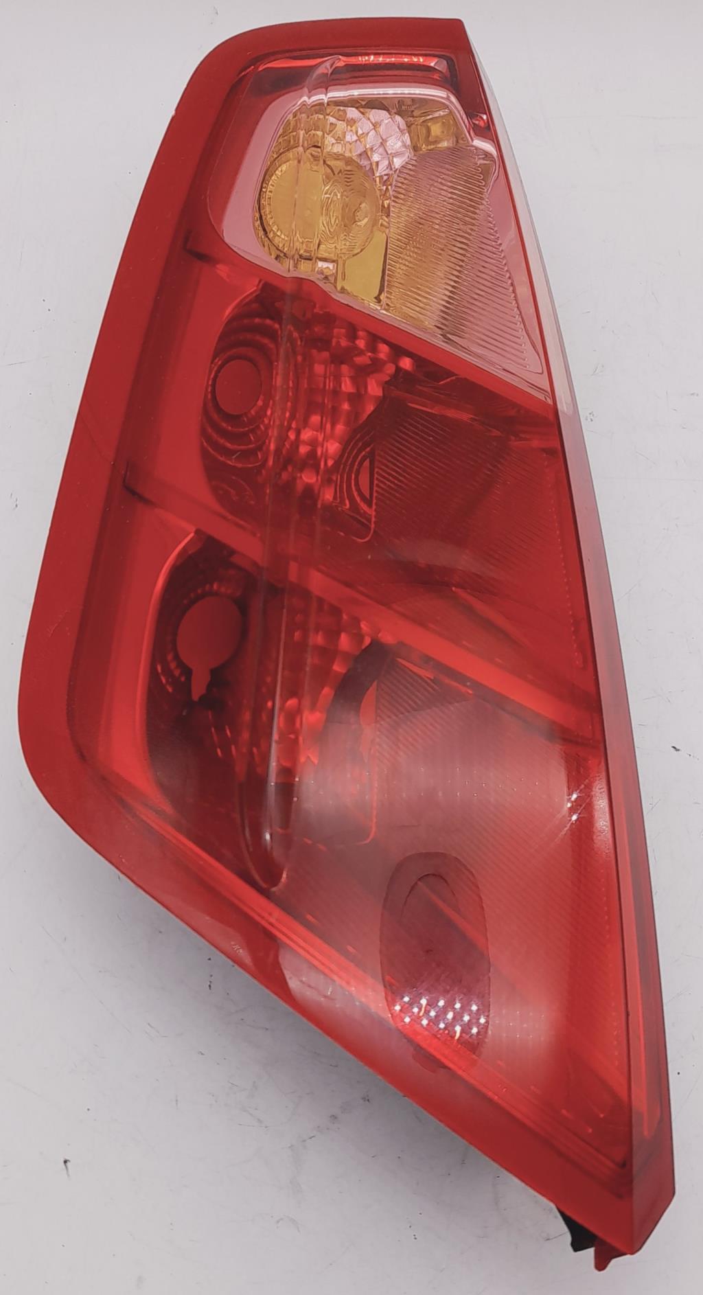 Fanale posteriore principale sinistro (luci) FIAT GRANDE PUNTO  - 1