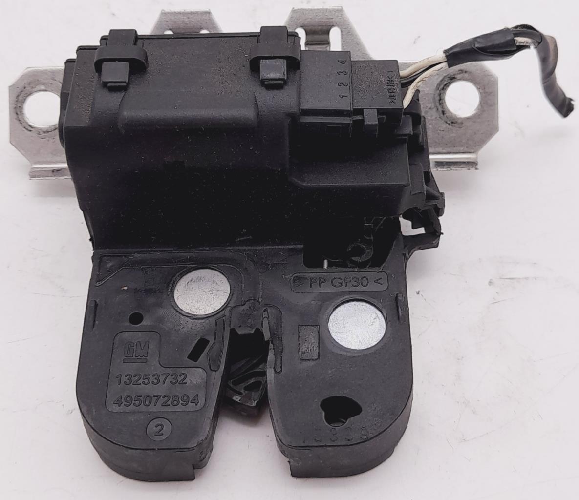 Serrure de hayon OPEL INSIGNIA 1 PHASE 1 Diesel - 1