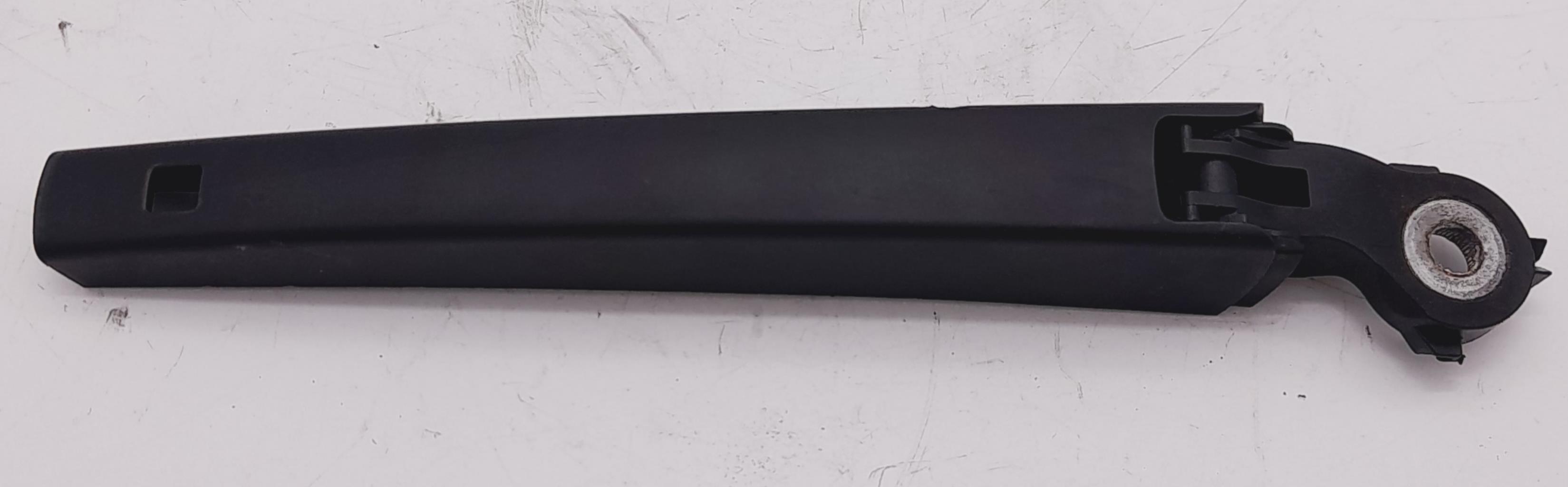 Braccio tergicristallo posteriore VOLKSWAGEN SCIROCCO 3 PHASE 1 COUPE  - 1