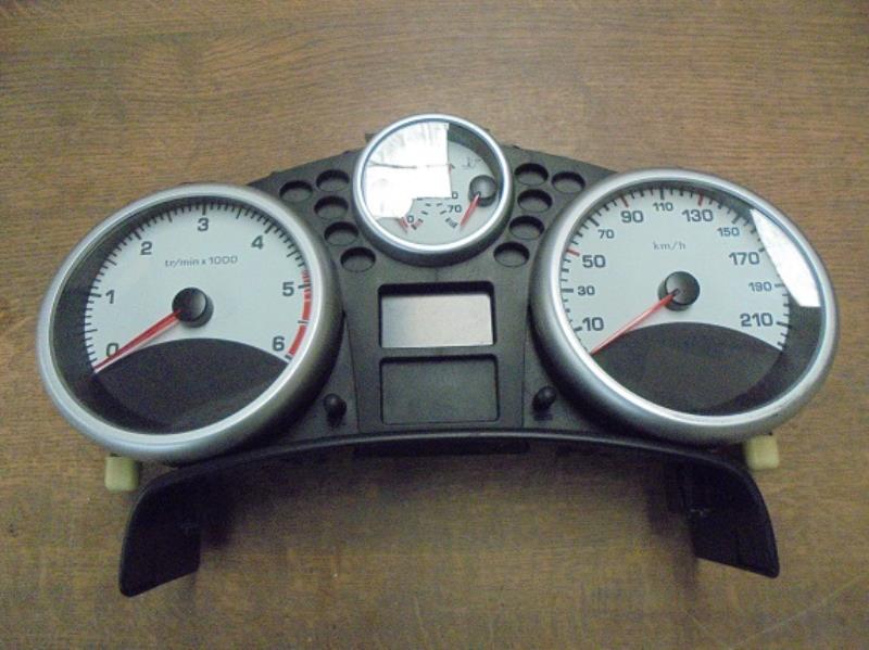 Compteur PEUGEOT 207 PHASE 2 Diesel - 1