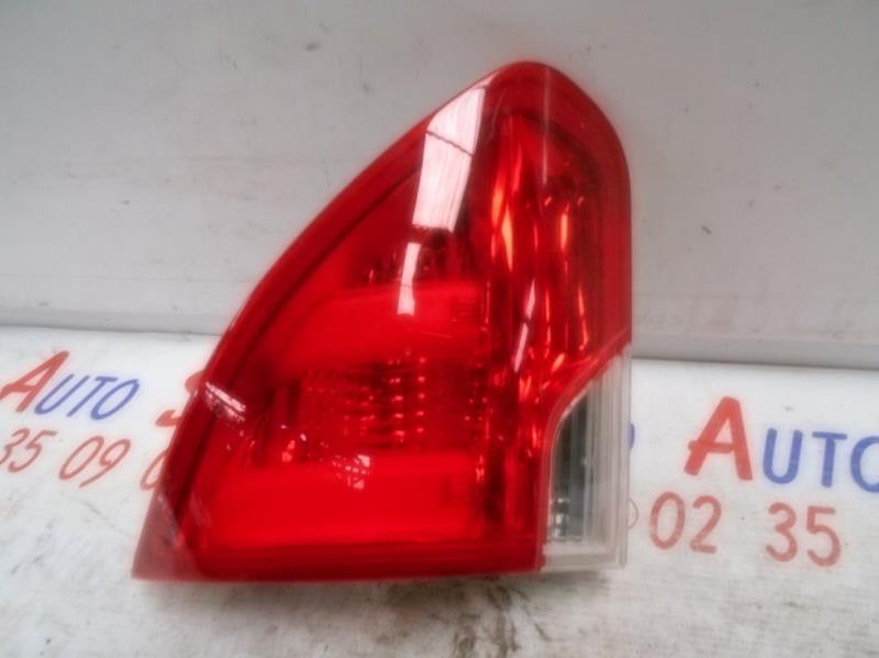 Feu arriere secondaire droit (feux) PEUGEOT 2008 1 PHASE 1 Essence - 1