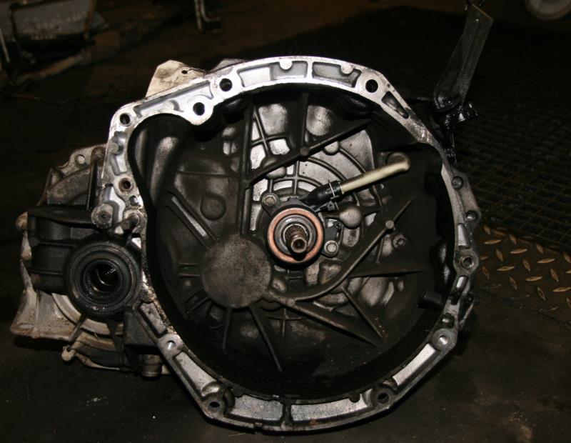 Boite de vitesses RENAULT SCENIC 3 PHASE 1 Diesel - 1