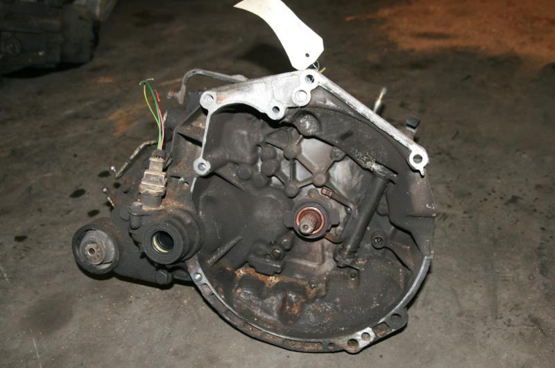 Boite de vitesses CITROEN SAXO PHASE 2 Essence - 1