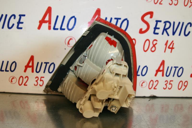 Feu arriere secondaire droit (feux) BMW SERIE 3 E90 PHASE 1 Diesel - 1
