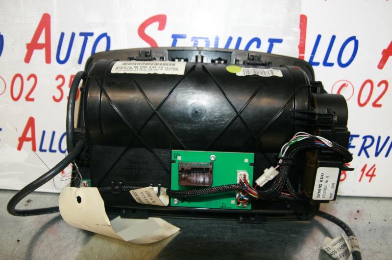 Ecran GPS PEUGEOT 308 1 PHASE 1 Diesel - 1