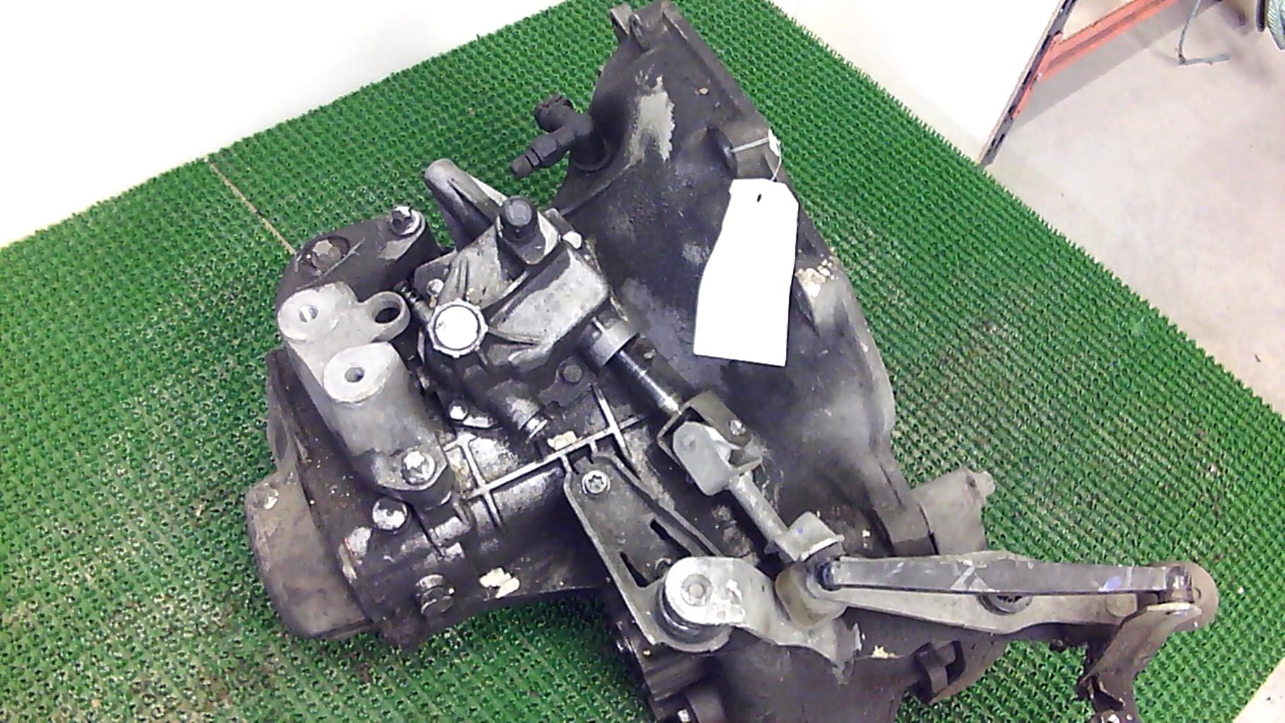 Boite de vitesses OPEL CORSA C PHASE 1 Essence - 1