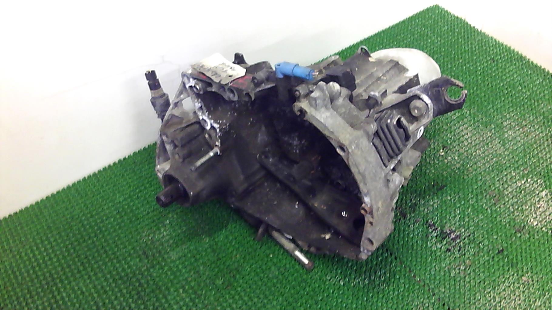 Boite de vitesses RENAULT CLIO 2 PHASE 1 Essence - 1