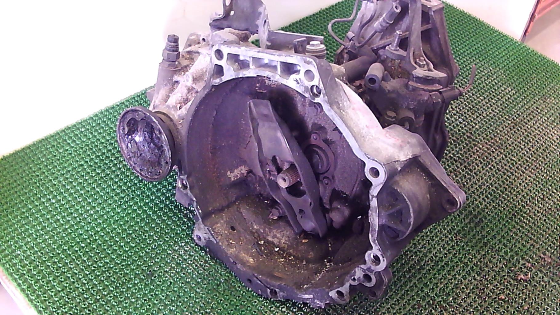 Boite de vitesses VOLKSWAGEN GOLF 4 Diesel - 1