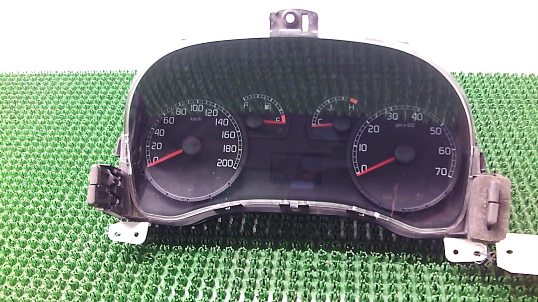 Compteur FIAT PUNTO 2 PHASE 2 Essence - 1
