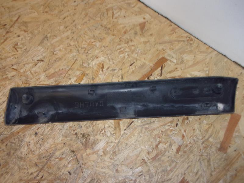 Baguette de porte avant gauche RENAULT MASTER 2 PHASE 2 Diesel - 1