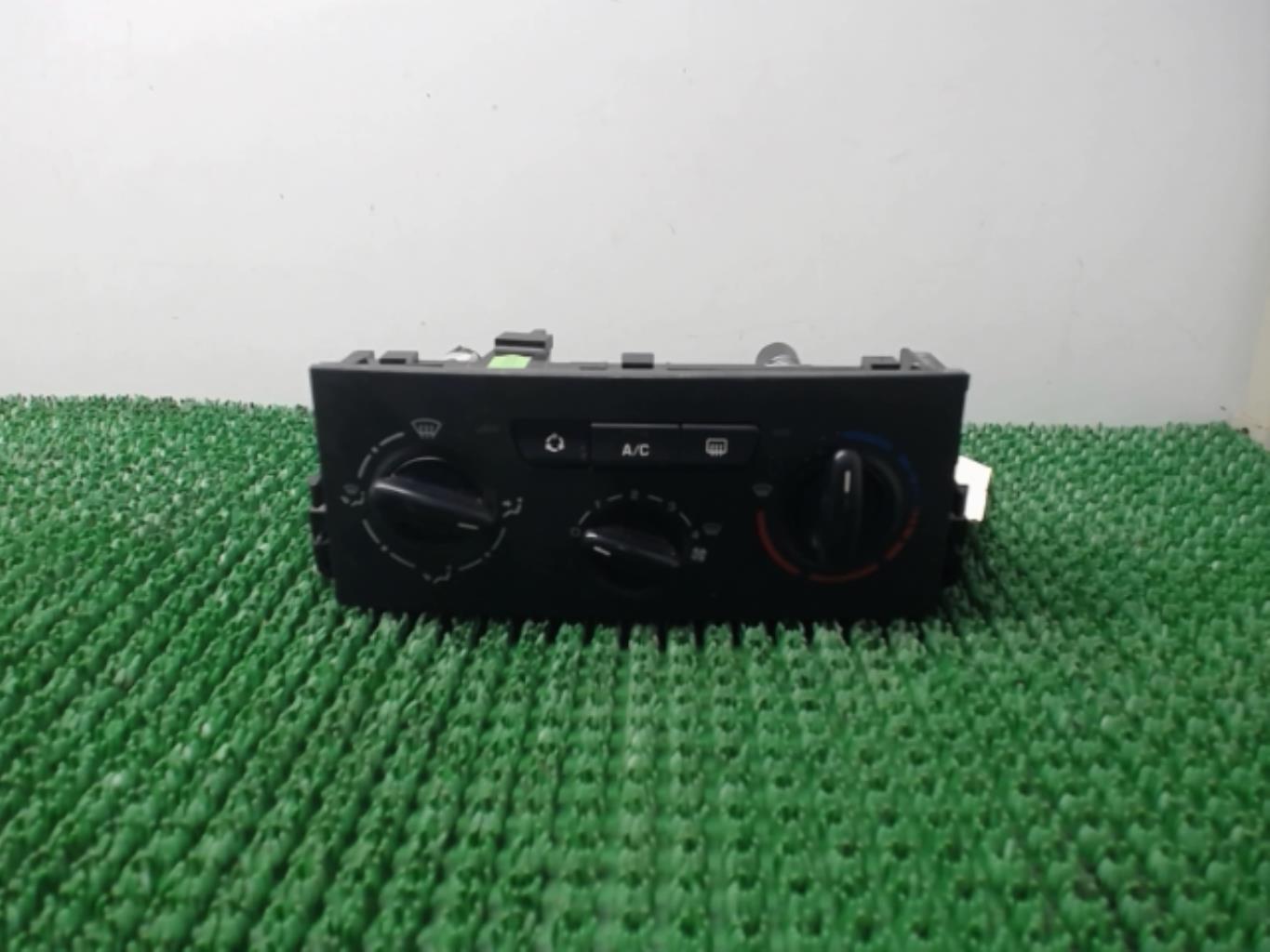 Commande chauffage PEUGEOT 207 PHASE 1 Diesel - 1