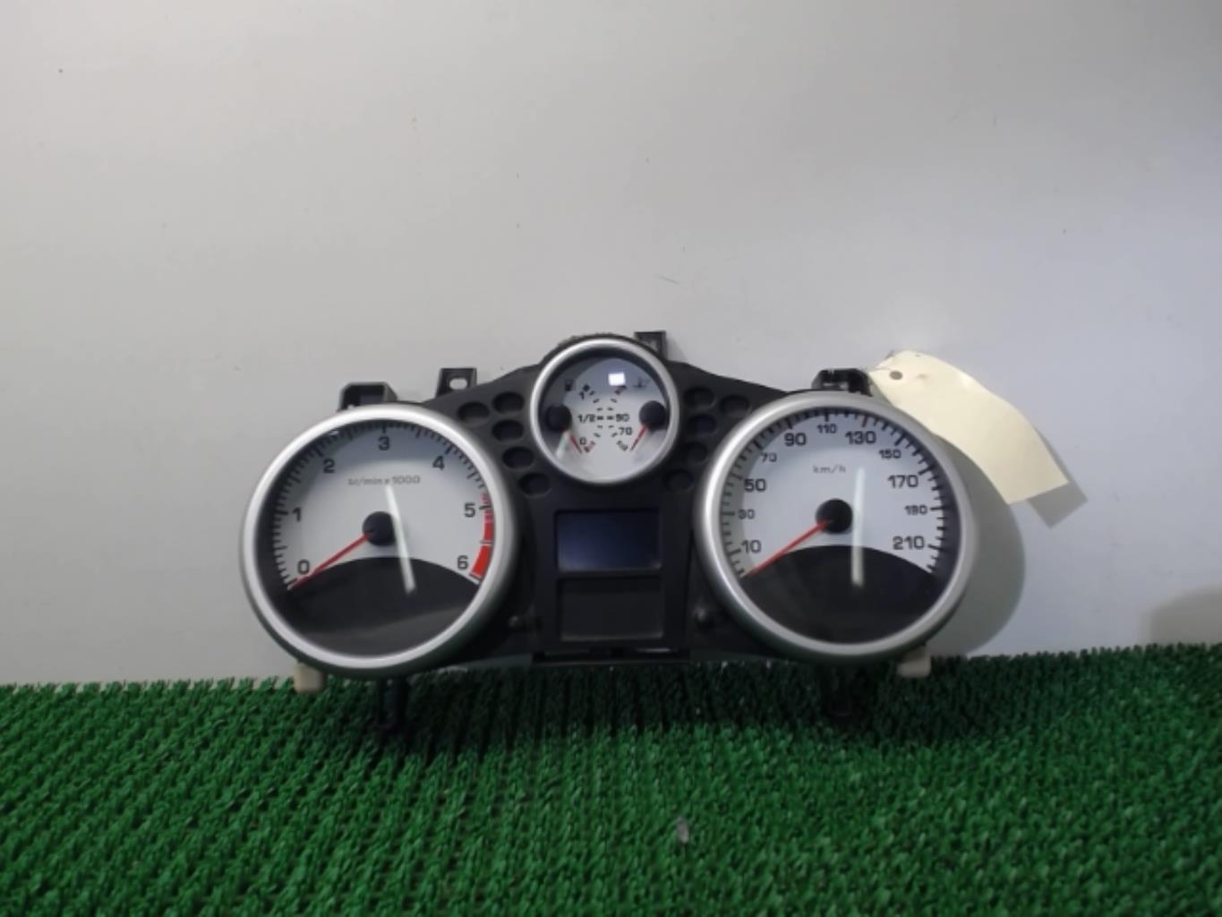Compteur PEUGEOT 207 PHASE 1 Diesel - 1