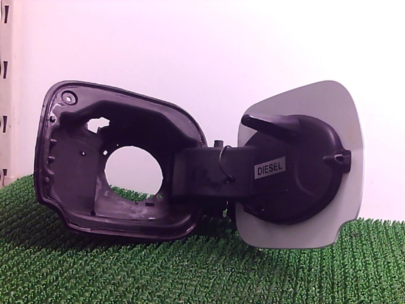Trappe d'essence RENAULT CLIO 3 PHASE 2 Diesel - 1