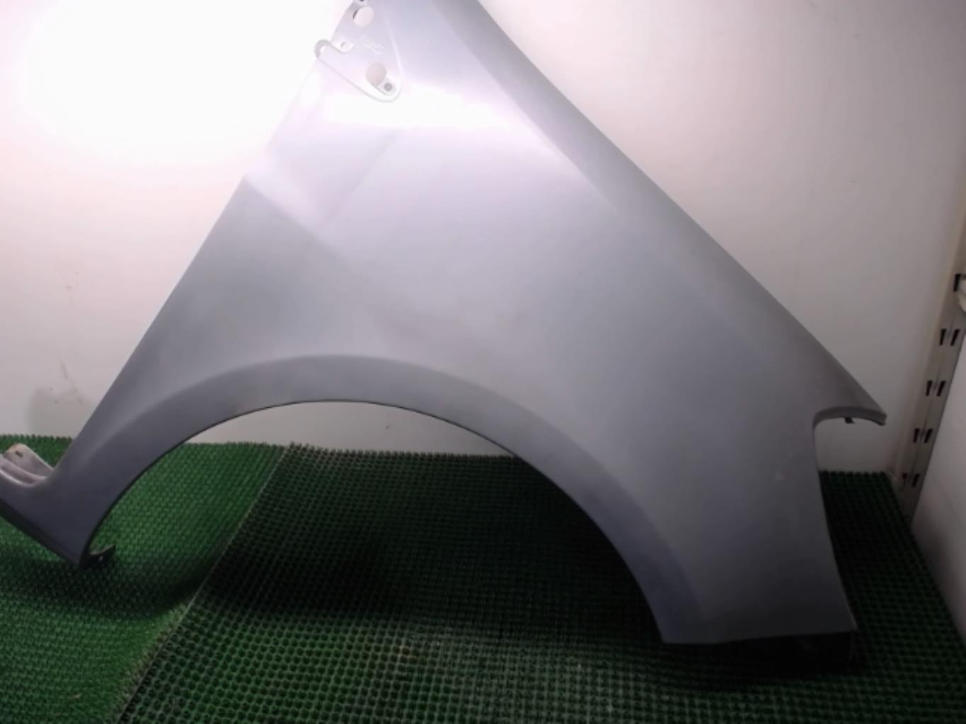 Aile avant droit RENAULT CLIO 3  - 1