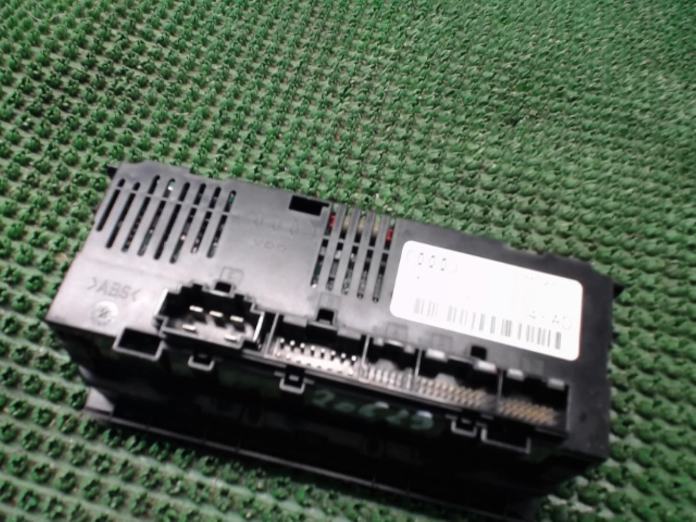 Commande chauffage AUDI A4 2 AVANT PHASE 1 BREAK Diesel - 1