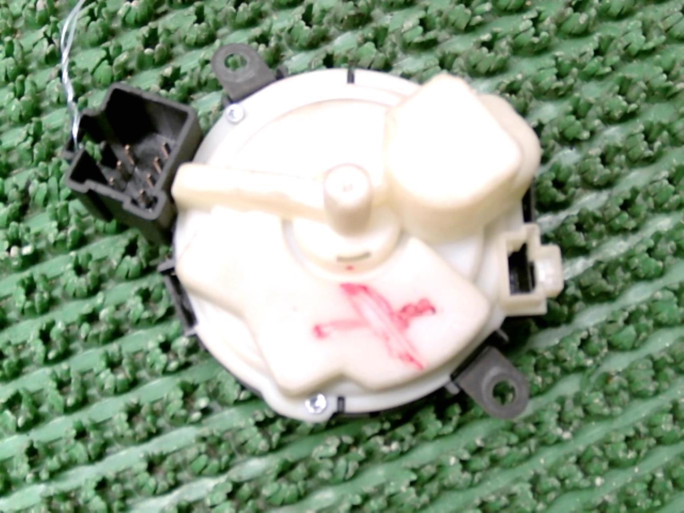 Neiman VOLVO S 40 2 PHASE 1 Essence - 1