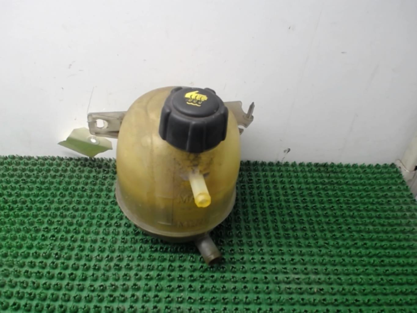 Vase d'expansion RENAULT CLIO 2 PHASE 2 Essence - 1