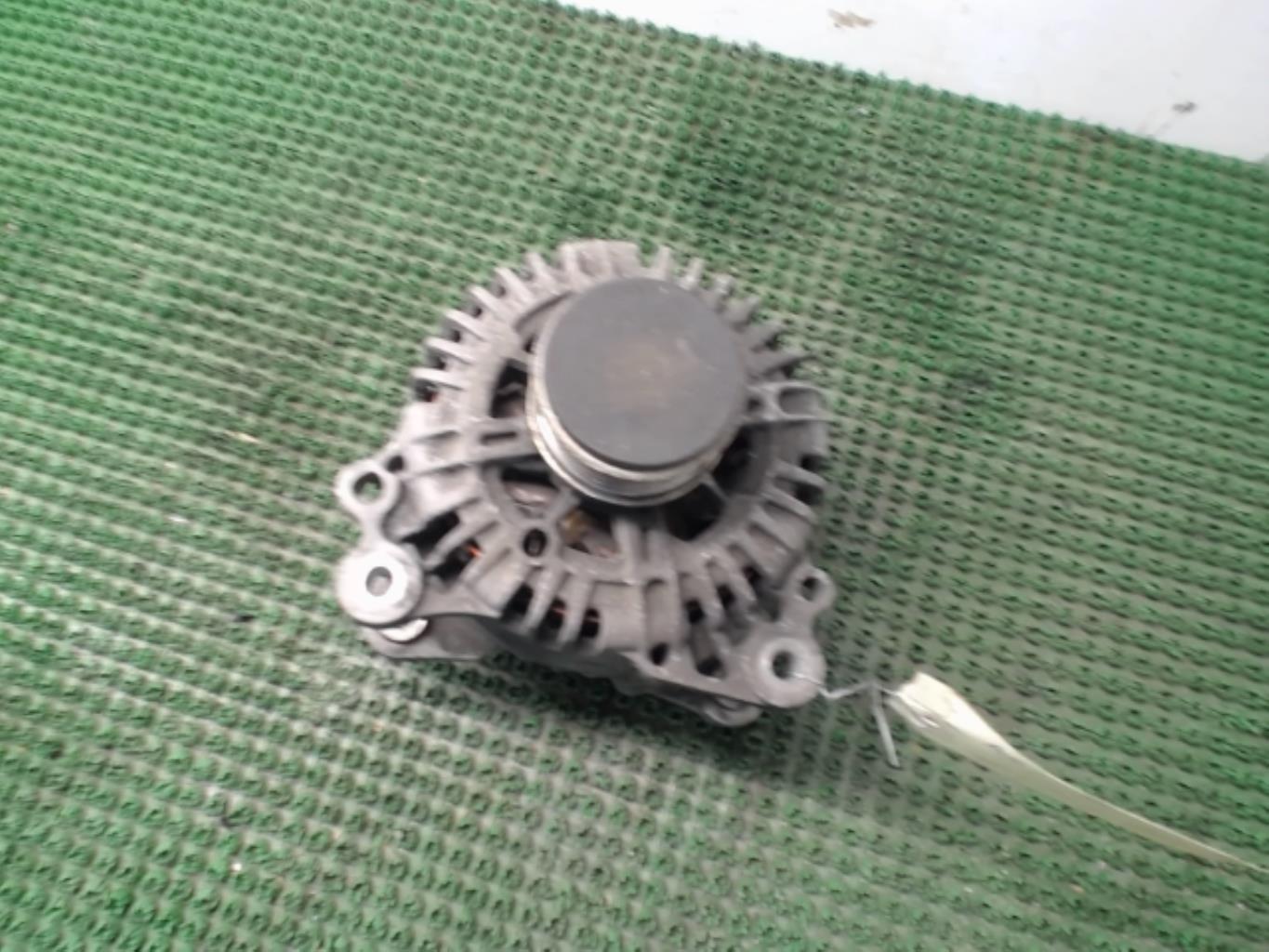 Alternateur AUDI A4 2 AVANT PHASE 2 BREAK Diesel - 1