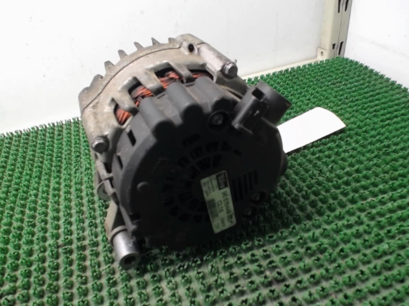 Alternateur PEUGEOT 407 PHASE 1 BREAK Diesel - 1