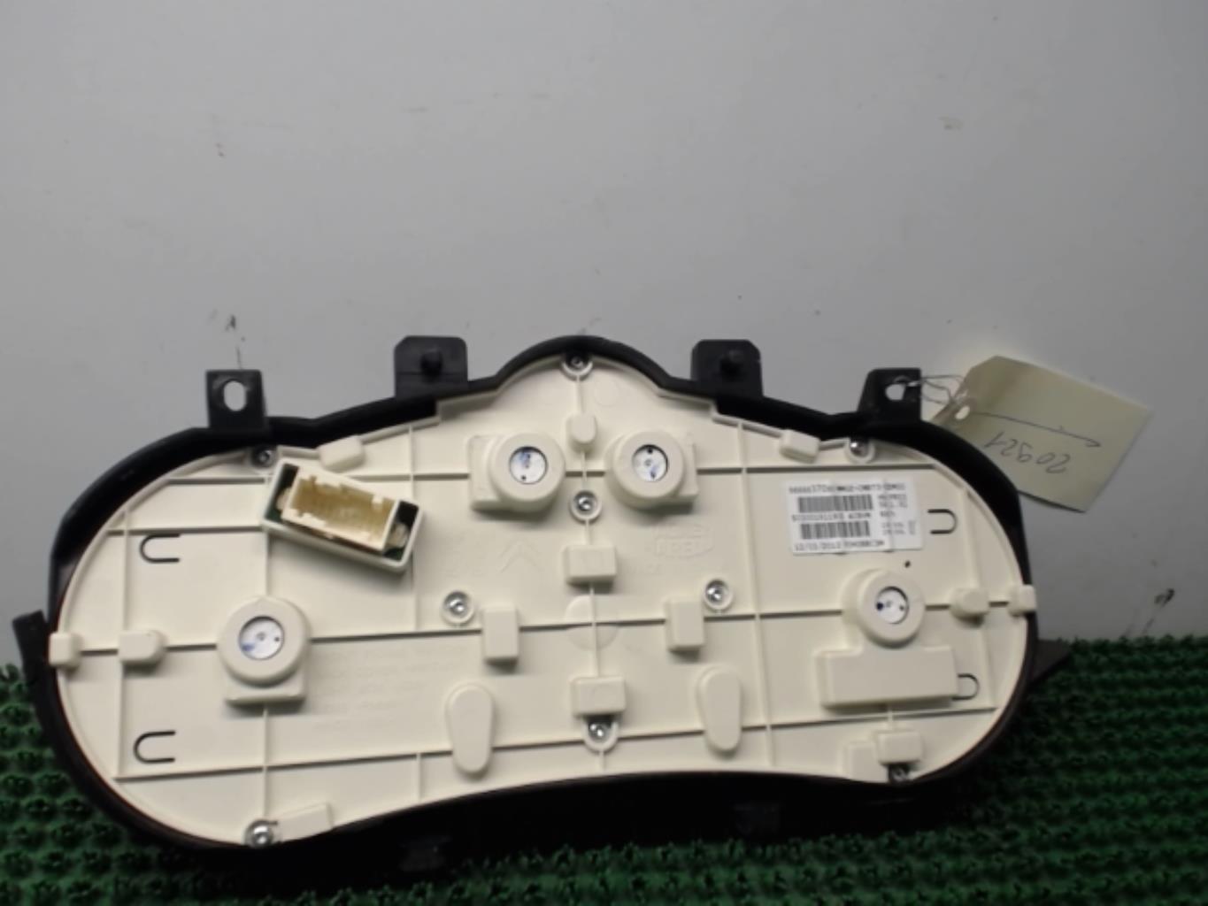 Compteur PEUGEOT 206+  - 1