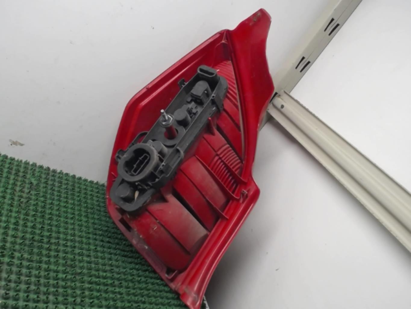 Feu arriere principal droit (feux) CITROEN C2 PHASE 1 Diesel - 1
