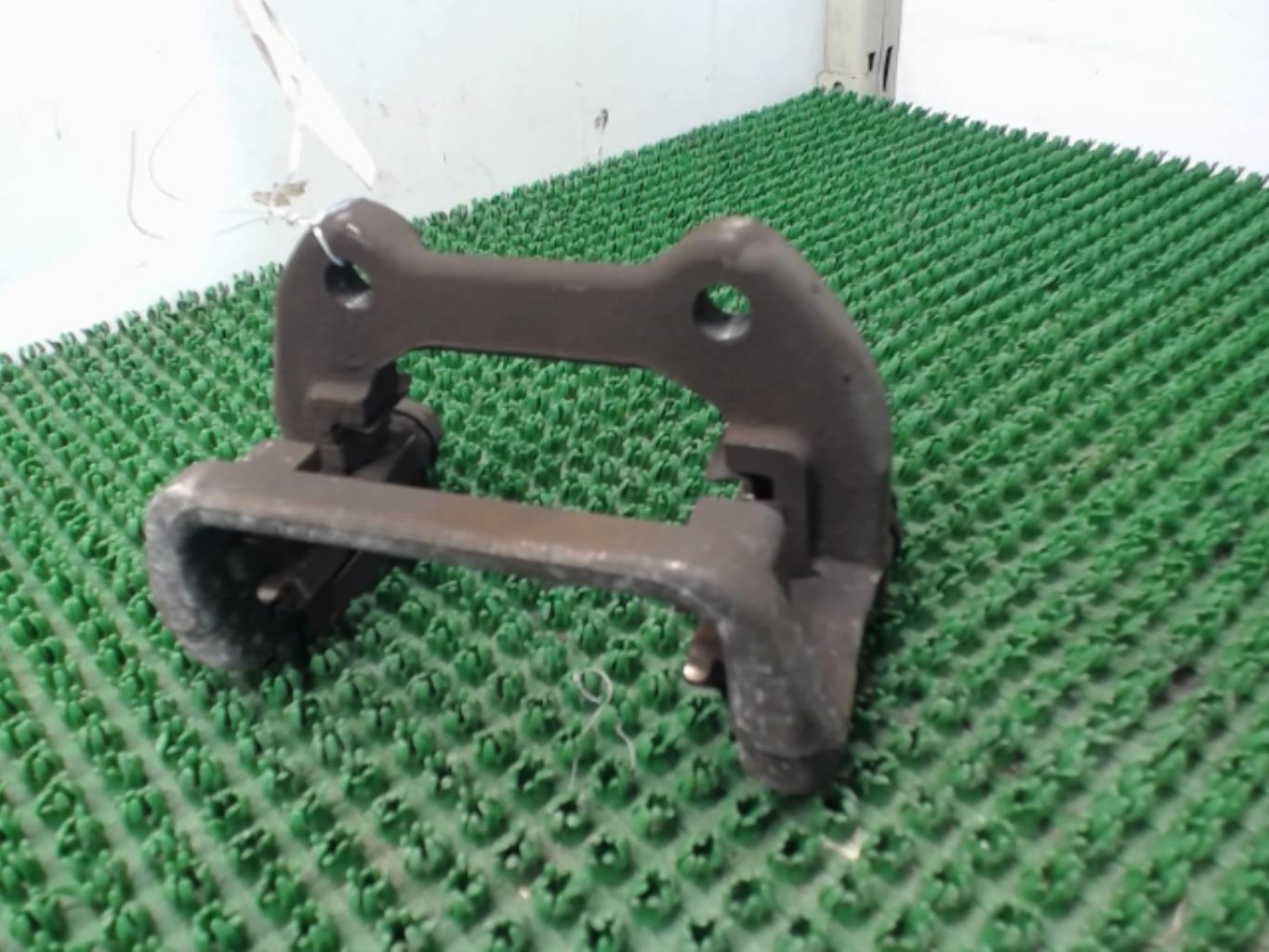 Support etrier frein (chape) arriere gauche MINI MINI 2 R60 COUNTRYMAN BREAK Diesel - 1