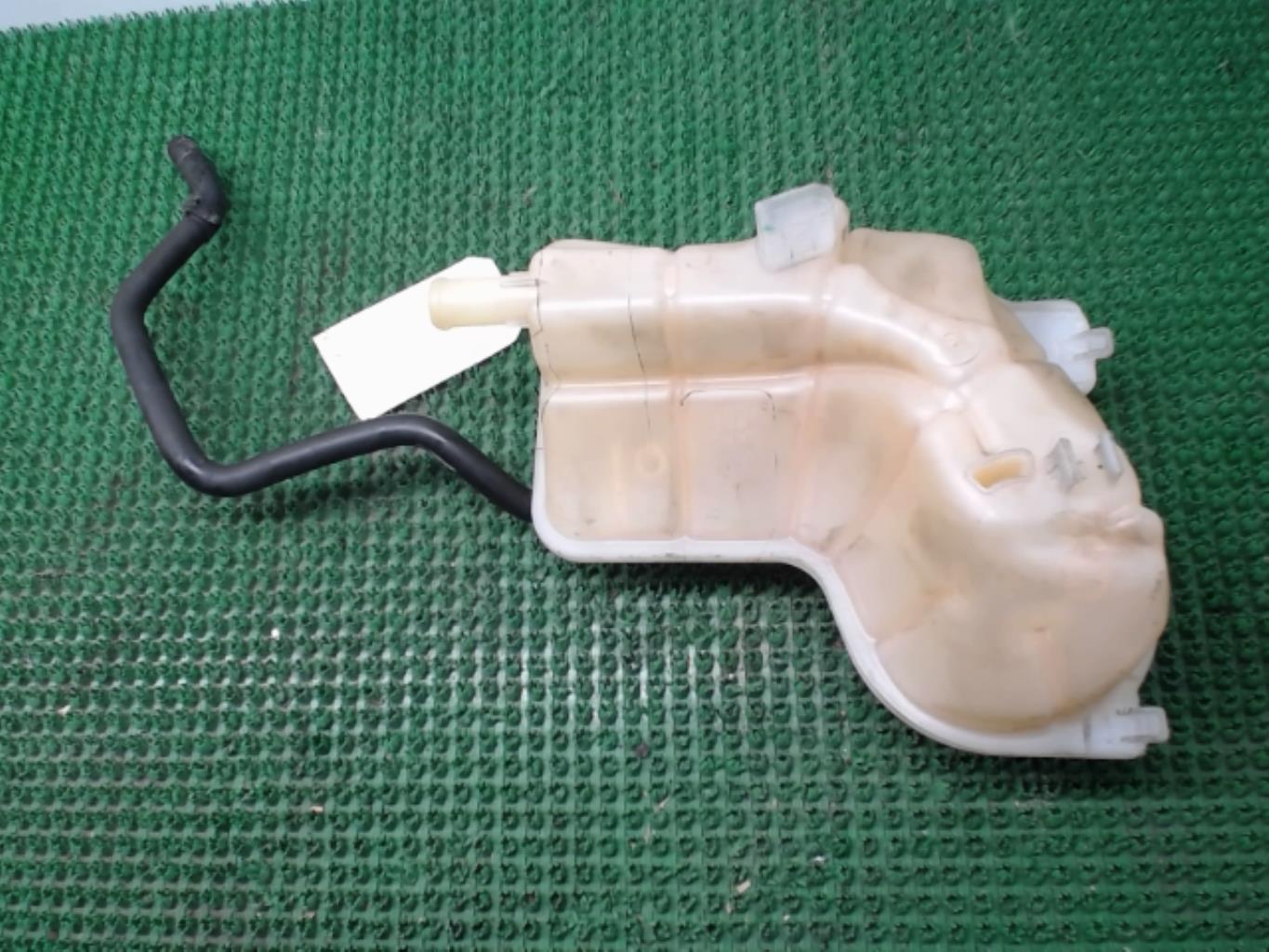 Vase d'expansion AUDI A4 2 AVANT PHASE 2 BREAK Diesel - 1