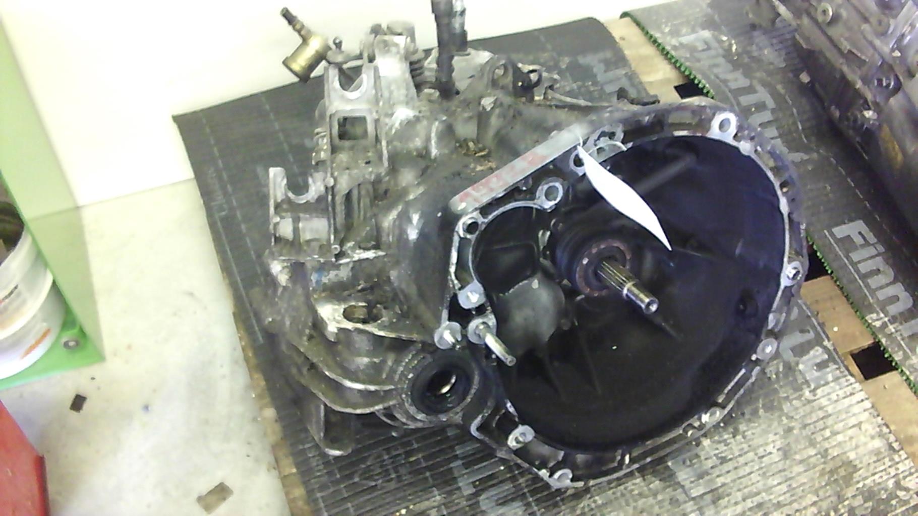 Boite de vitesses RENAULT SCENIC 2 PHASE 1 Diesel - 1