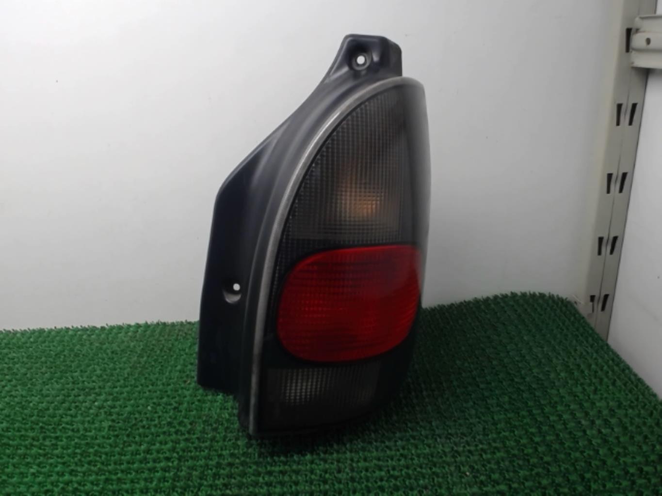 Feu arriere principal droit (feux) RENAULT ESPACE 3 Diesel - 1